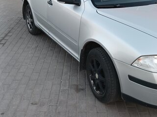 2008 Skoda Octavia II (A5), серебристый, 520000 рублей, вид 3