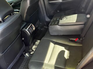 2016 Toyota Camry VII (XV50) Рестайлинг, чёрный, 2455000 рублей, вид 4