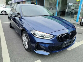 2023 BMW 1 серии 120i III (F52) Рестайлинг, синий, 1680000 рублей, вид 1