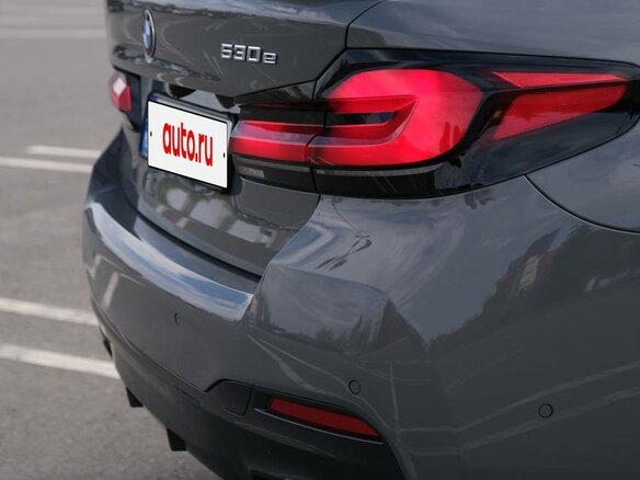 2021 BMW 5 серии 530e VII (G30/G31/G38) Рестайлинг, серый, 3750000 рублей - вид 6