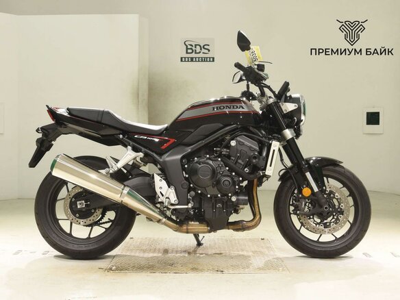 2025 Honda CB 1000F, чёрный, 1425000 рублей