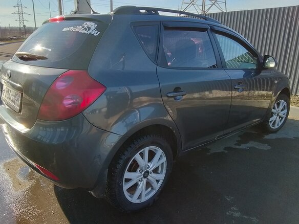 2009 Kia Ceed I, серый, 560000 рублей - вид 4