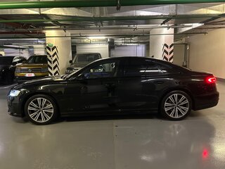 2019 Audi A8 60 TFSI IV (D5), чёрный, 6550000 рублей, вид 2