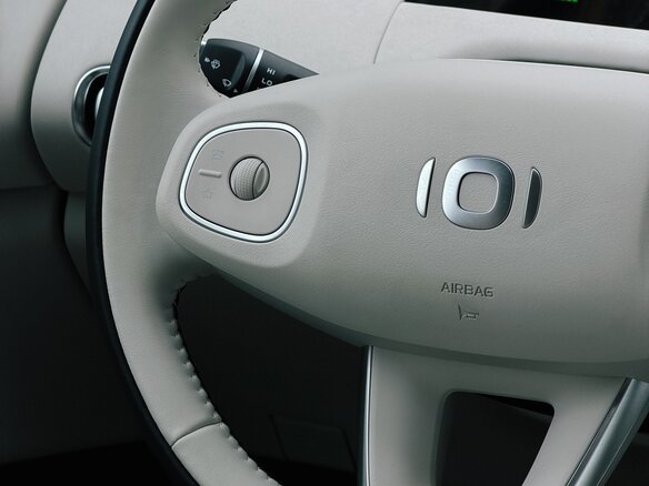 2026 Changan Qiyuan Q05 40.3 kWh II, серебристый, 2350000 рублей - вид 11