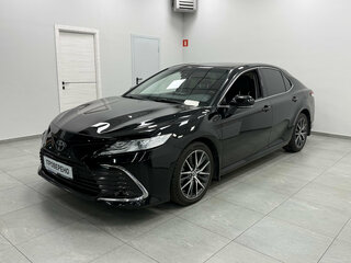 2021 Toyota Camry VIII (XV70) Рестайлинг, чёрный, 3150000 рублей, вид 1