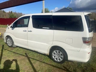 2005 Toyota Alphard I Рестайлинг, белый, 350000 рублей, вид 3