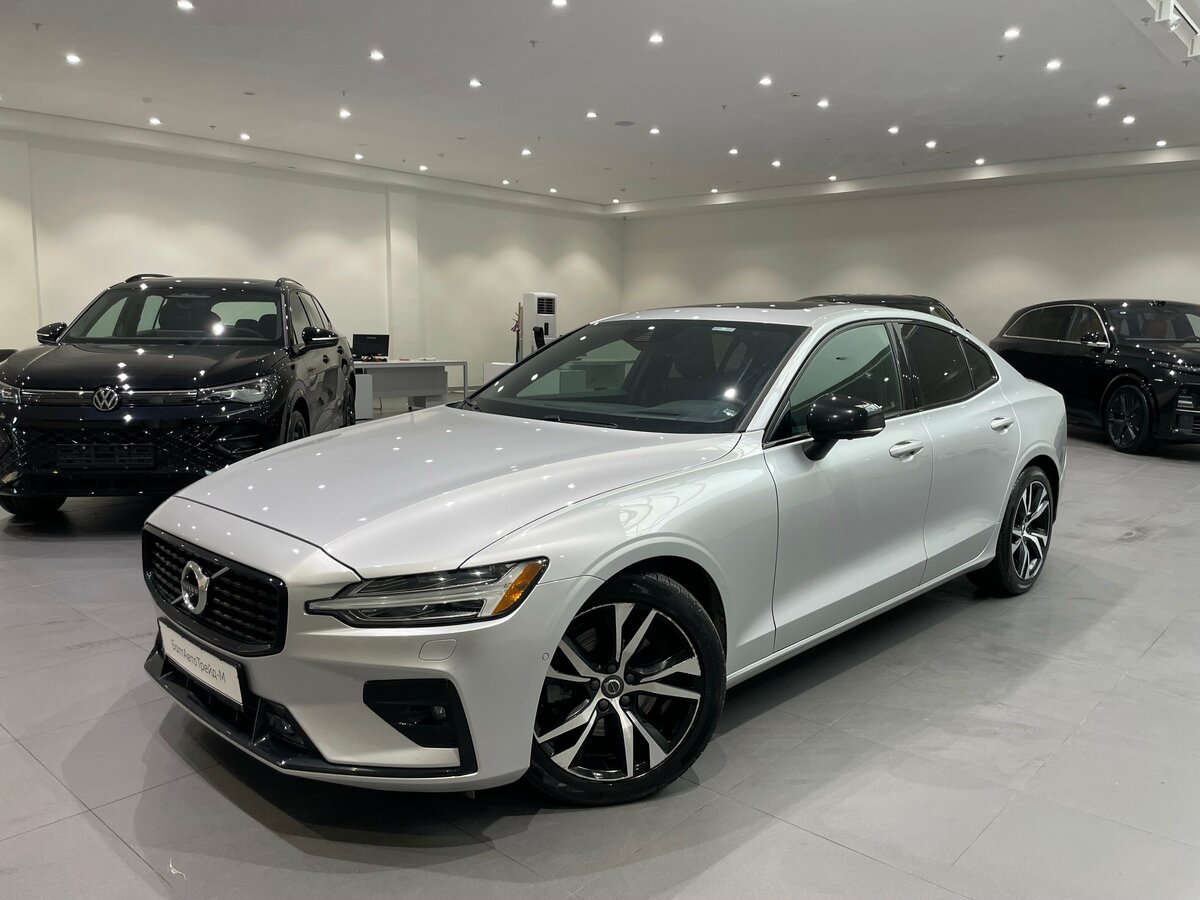 Открыть фотографии: Volvo S60 III