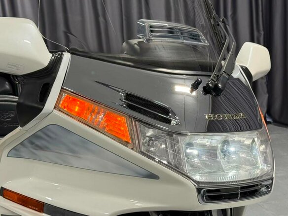 1998 Honda GL 1500 Gold Wing, белый, 700000 рублей - вид 7