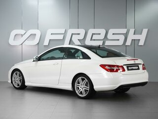 2012 Mercedes-Benz E-Класс 200 7G-Tronic IV (W212, S212, C207), белый, 1480000 рублей, вид 2