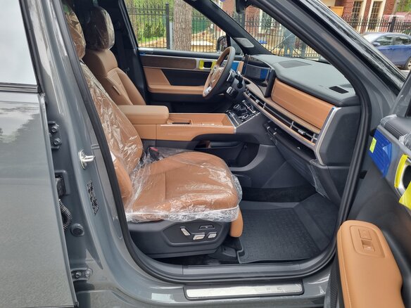 2026 Hyundai Santa Fe V (MX5), серый, 5550000 рублей - вид 13