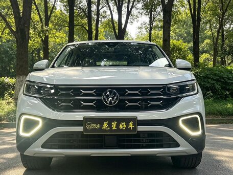 2022 Volkswagen Tayron I, белый, 2150000 рублей, вид 2