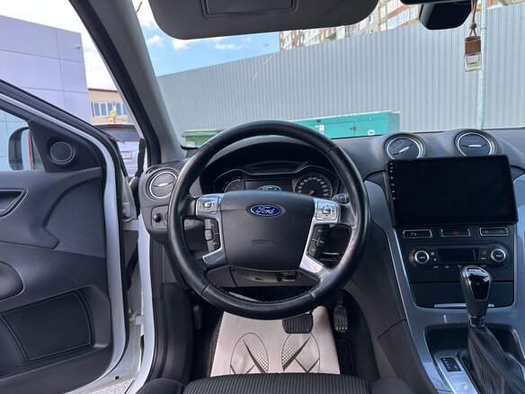2014 Ford Mondeo IV Рестайлинг, белый, 1100000 рублей - вид 10