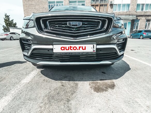 2023 Geely Atlas Pro, серый, 1780000 рублей