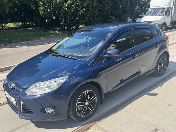 2013 Ford Focus III, синий, 760000 рублей