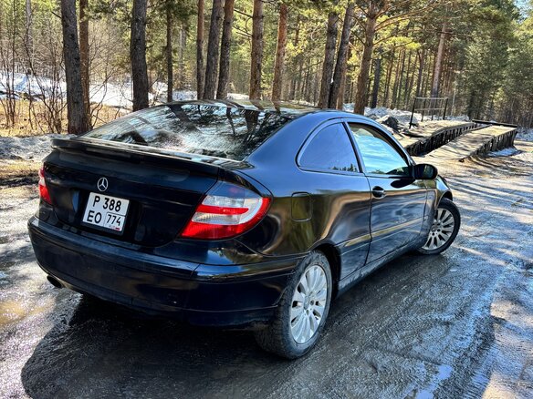 2002 Mercedes-Benz C-Класс 230 II (W203), чёрный, 650000 рублей - вид 6