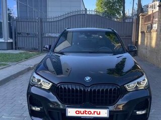 2020 BMW X1 18d sDrive II (F48) Рестайлинг, чёрный, 3500000 рублей, вид 4