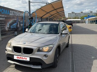 2011 BMW X1 18i I (E84), серебристый, 950000 рублей, вид 2