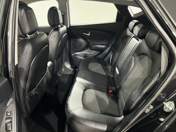 2012 Hyundai ix35 I, чёрный - вид 17
