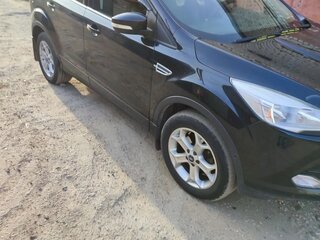 2014 Ford Kuga II, чёрный, 1268000 рублей, вид 3
