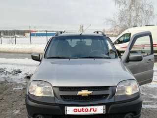 2013 Chevrolet Niva I Рестайлинг, серый, 650000 рублей, вид 1