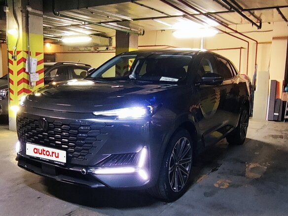 2023 Changan UNI-K, серый, 3300000 рублей - вид 1