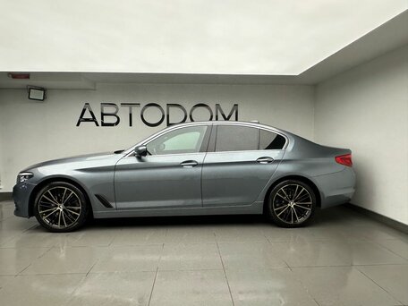 2018 BMW 5 серии 520i VII (G30/G31/G38), серый, 2650000 рублей, вид 3