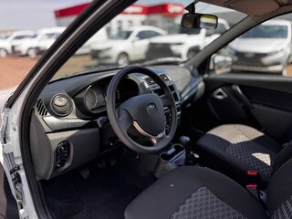 2026 Lada (ВАЗ) Granta I Рестайлинг, белый, 1017000 рублей, вид 5