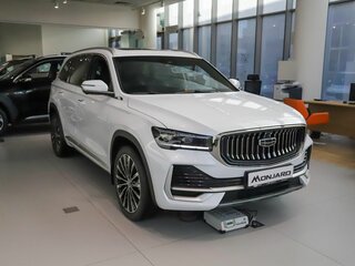 2026 Geely Monjaro I Рестайлинг, белый, 4904990 рублей, вид 4