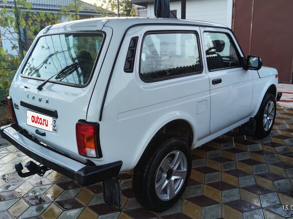 2024 Lada (ВАЗ) Niva Legend I, белый - вид 6