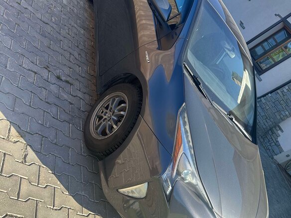 2016 Toyota Prius IV (XW50), серый, 1500000 рублей - вид 5
