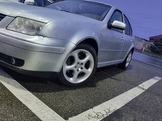 2000 Volkswagen Bora I, серебристый, 260000 рублей, вид 4