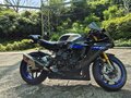 2022 Yamaha YZF-R1, чёрный, 2580000 рублей - вид 1
