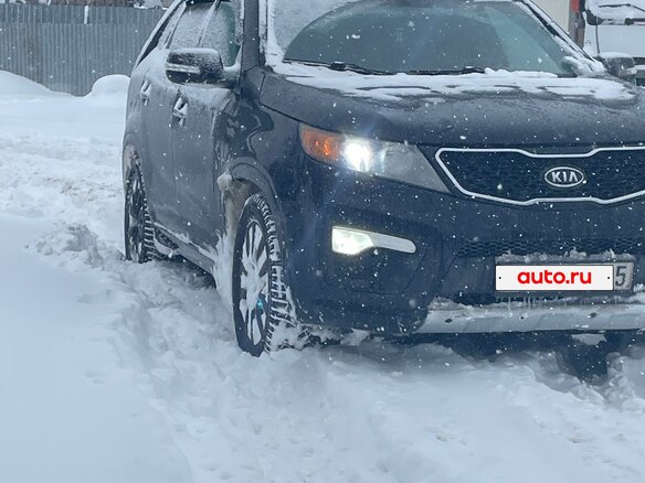 2012 Kia Sorento II, чёрный, 899999 рублей - вид 4