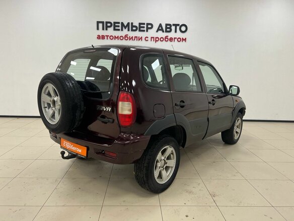 2009 Chevrolet Niva I, красный, 320000 рублей - вид 5