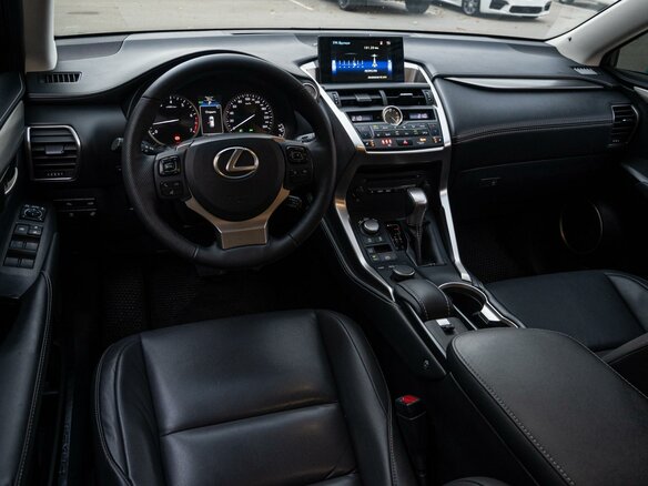 2016 Lexus NX 200 I, серый, 2550000 рублей - вид 5