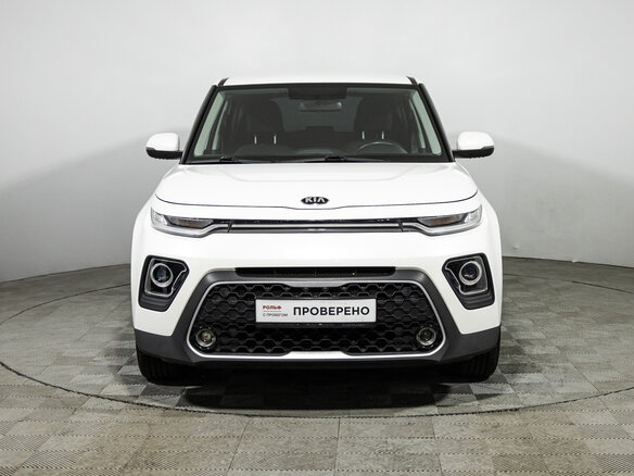 2020 Kia Soul III, белый - вид 1