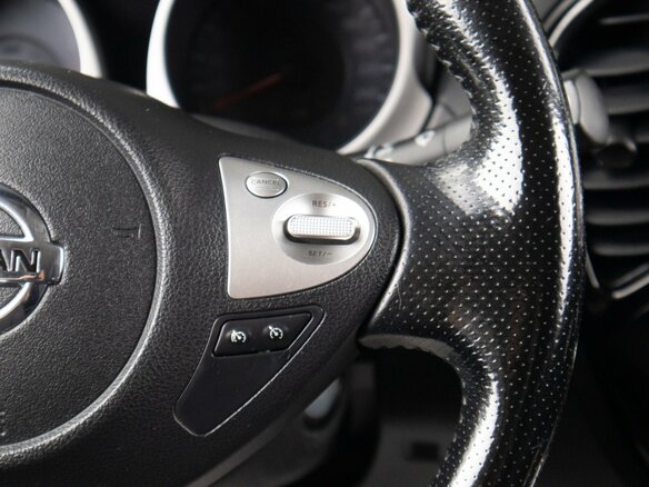2014 Nissan Juke I, белый - вид 9