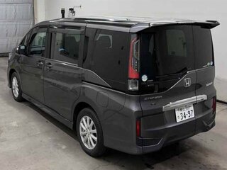 2018 Honda Stepwgn Spada V Рестайлинг, серый, 1880000 рублей, вид 2