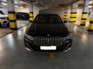 2022 BMW 7 серии Long 740Ld xDrive VI (G11/G12) Рестайлинг, чёрный, 8000000 рублей, вид 1