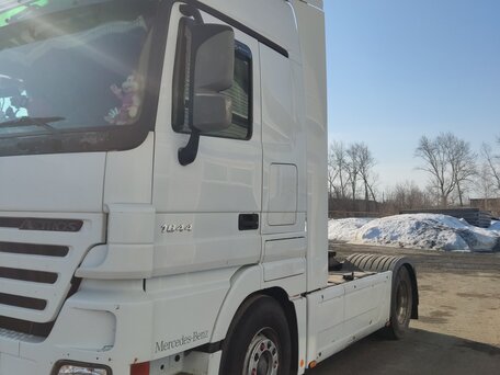 2003 Mercedes-Benz Actros, белый, 2300000 рублей, вид 3