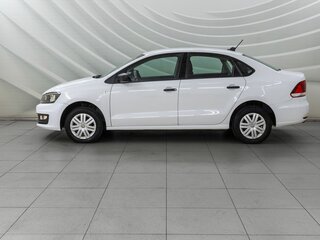 2018 Volkswagen Polo V Рестайлинг, белый, 758000 рублей, вид 4