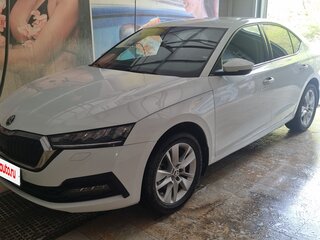 2021 Skoda Octavia IV (A8), белый, 2300000 рублей, вид 1
