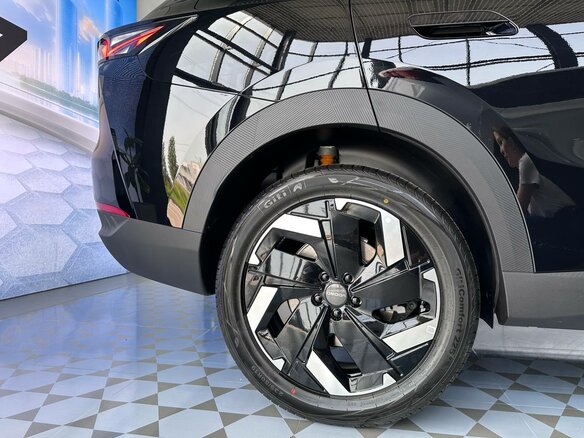 2026 Omoda C7, чёрный, 3299000 рублей - вид 22