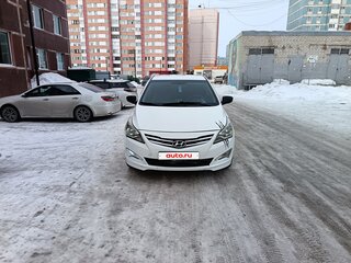 2014 Hyundai Solaris I Рестайлинг, белый, 590000 рублей, вид 1