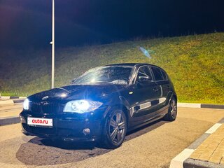 2009 BMW 1 серии 116i I (E81/E82/E87/E88) Рестайлинг, чёрный, 700000 рублей, вид 1
