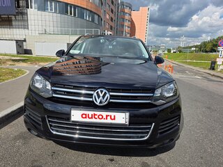2014 Volkswagen Touareg II, чёрный, 2800000 рублей, вид 1