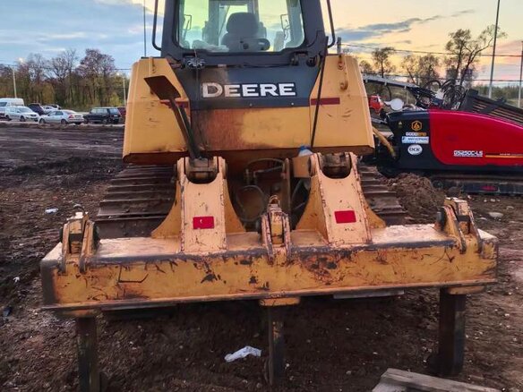 2011 John Deere 850J, золотистый, 5500000 рублей - вид 3
