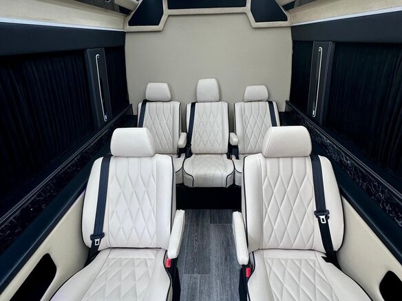 2020 Mercedes-Benz Sprinter, белый, 9990000 рублей - вид 6