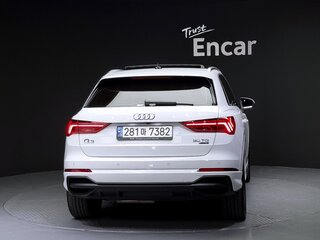 2022 Audi Q3 35 TDI II (F3), белый, 4098111 рублей, вид 4