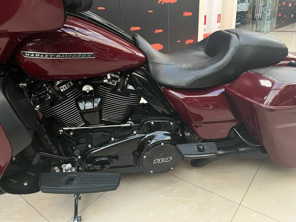2020 Harley-Davidson Street Glide, красный, 1800000 рублей - вид 7
